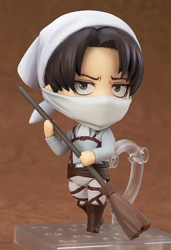 Attack on Titan Levi Cleaning Nendoroid Figure - Tokyowai