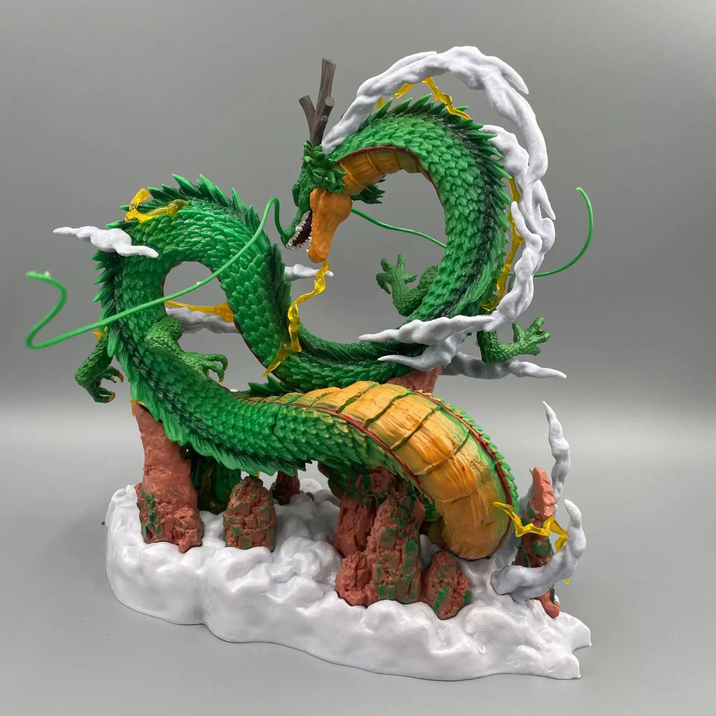 Shenron & Goku – Dragon Ball Summoning Diorama Figure (24cm)