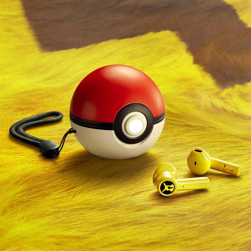 Poké Ball Wireless Earbuds – Pokémon Charging Case Edition