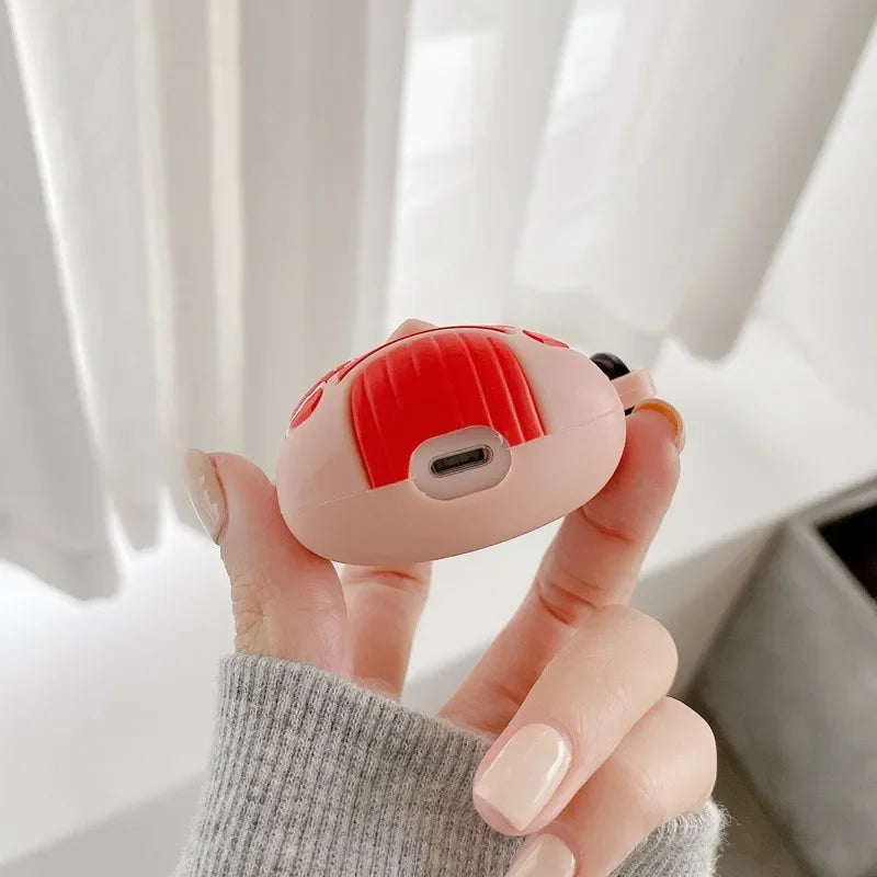 Attack on Titan Colossal Titan AirPods Case – Silicone Shockproof Cover with Clip