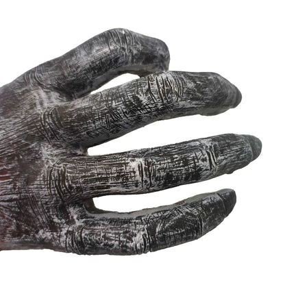 Berserk" Inspired Hand of Darkness Skull Statue - Tokyowai